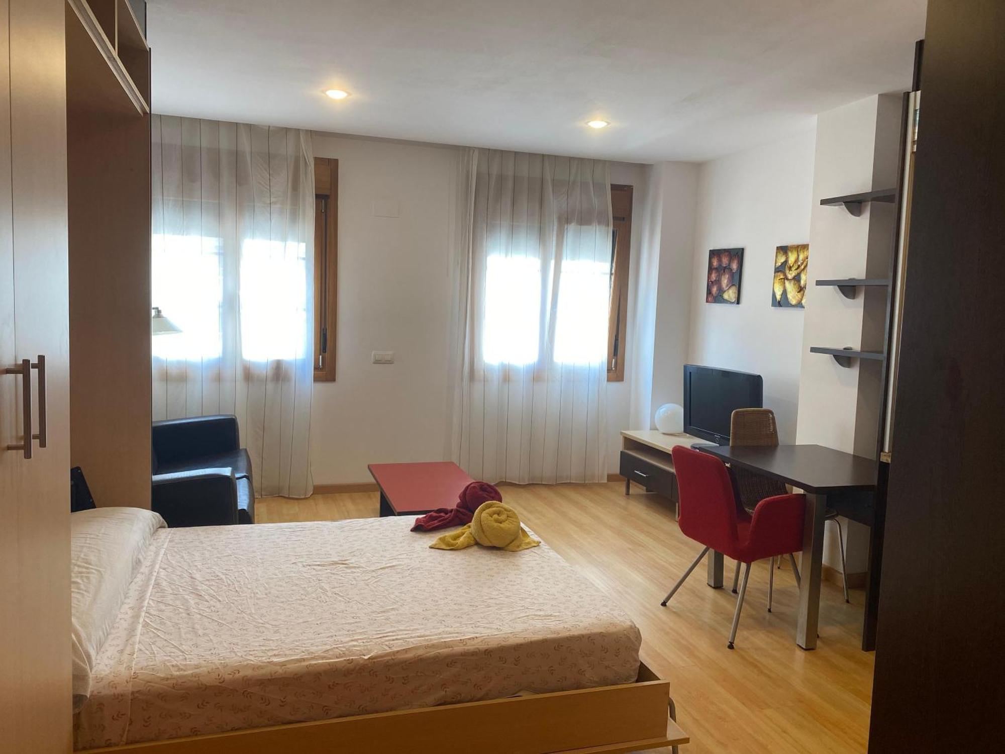 Estudio Centrico B1 Oviedo Luaran gambar